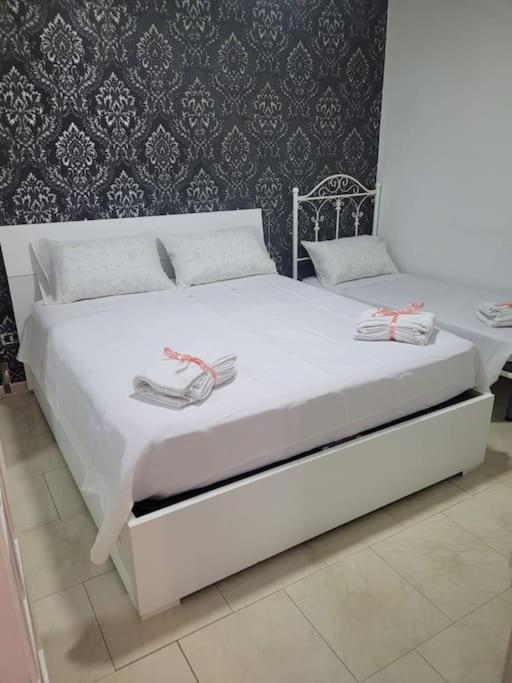 Casa La Chicca Apartment Napoli Bagian luar foto